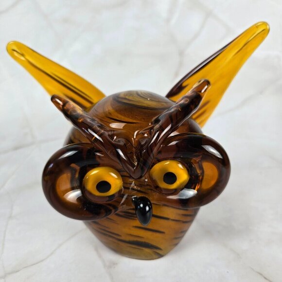Dynasty Gallery Art Glass Brown Gold Owl Outspread Wings Collectible Paperweight - Picture 1 of 10